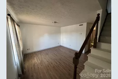 224 14th Avenue SE #D, Hickory, NC 28602 - Photo 2