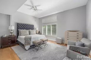 34 Dover St, Asheville, NC 28804 - Photo 18