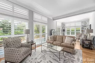 34 Dover St, Asheville, NC 28804 - Photo 10