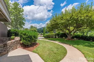 34 Dover St, Asheville, NC 28804 - Photo 2