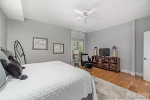 34 Dover St, Asheville, NC 28804 - Photo 26