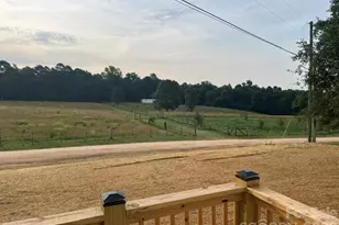204 A L Fox Rd, Taylorsville, NC 28681 - Photo 6