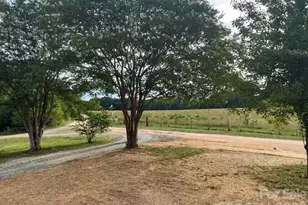 204 A L Fox Rd, Taylorsville, NC 28681 - Photo 8