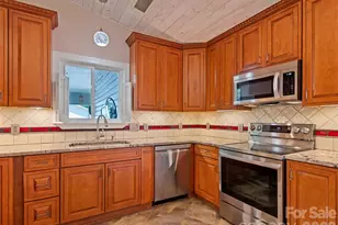 515 Westover Dr, High Point, NC 27265 - Photo 16