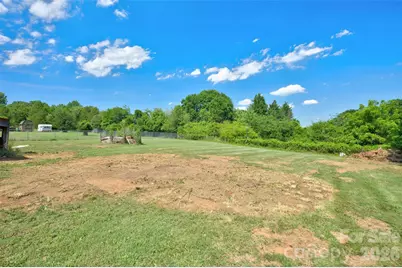 2596 Midnight Drive, Claremont, NC 28610 - Photo 22