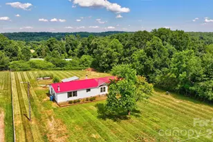 2596 Midnight Dr, Claremont, NC 28610 - Photo 2