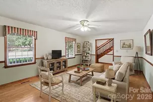 124 E Catawba Ave, Mooresville, NC 28115 - Photo 4