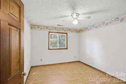 124 E Catawba Avenue, Mooresville, NC 28115 - Photo 20