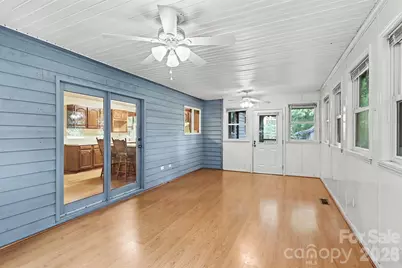124 E Catawba Avenue, Mooresville, NC 28115 - Photo 18