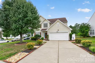 8939 Firestreak Drive, Charlotte, NC 28216 - Photo 2