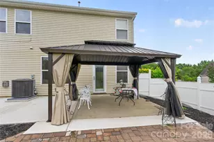 8939 Firestreak Dr, Charlotte, NC 28216 - Photo 22