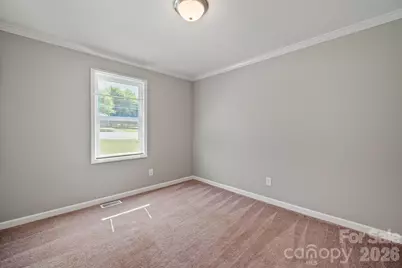 111 Lois Court, Statesville, NC 28625 - Photo 16