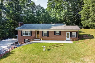 119 Foothill Dr, Lenoir, NC 28645 - Photo 1