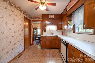 119 Foothill Drive, Lenoir, NC 28645 - Photo 22