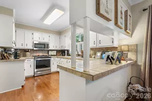 446 17th Ave Dr NE, Hickory, NC 28601 - Photo 10