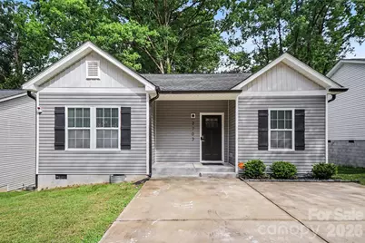 2703 S Calvary Street, Gastonia, NC 28052 - Photo 2