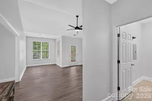 8955 Rosalyn Glen Rd, Cornelius, NC 28031 - Photo 20