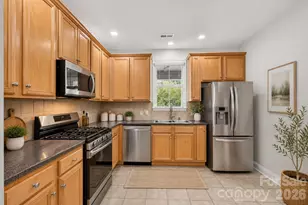 8955 Rosalyn Glen Rd, Cornelius, NC 28031 - Photo 4