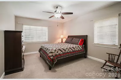560 11th Avenue Circle NW, Hickory, NC 28601 - Photo 14