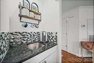 18637 Vineyard Point Ln, Cornelius, NC 28031 - Photo 10