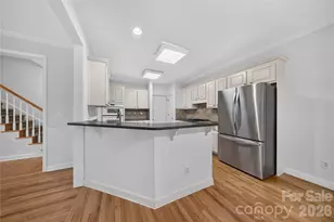 2615 Providence Hills Dr, Matthews, NC 28105 - Photo 14