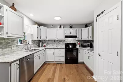 209 Mint Way, Flat Rock, NC 28731 - Photo 8
