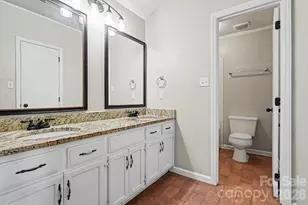 10826 Hunters Trace Ct, Charlotte, NC 28262 - Photo 12