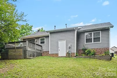 10826 Hunters Trace Court, Charlotte, NC 28262 - Photo 14
