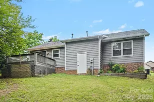 10826 Hunters Trace Ct, Charlotte, NC 28262 - Photo 14