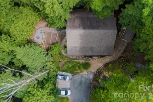 700 Howard Dr, Lake Lure, NC 28746 - Photo 2