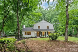 700 Tadlock Pl, Matthews, NC 28105 - Photo 2