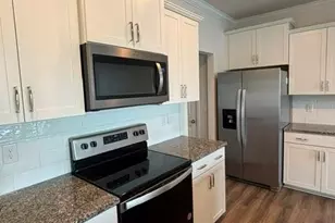 146 Creekview Rd, Hendersonville, NC 28792 - Photo 6