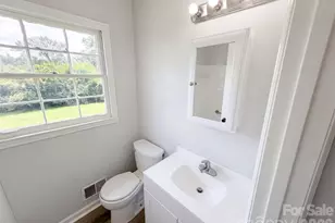 2039 Artwood Ln, Charlotte, NC 28217 - Photo 18