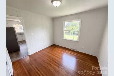 2039 Artwood Lane, Charlotte, NC 28217 - Photo 8