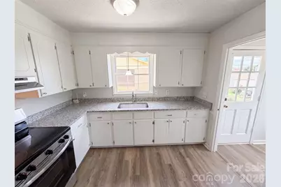 2039 Artwood Lane, Charlotte, NC 28217 - Photo 10