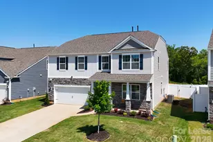 149 Giant Oak Ave, Statesville, NC 28677 - Photo 2