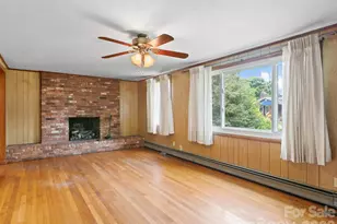 49 Hickory Tree Rd, Asheville, NC 28805 - Photo 8