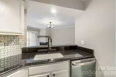 2520 Stradbrook Drive, Charlotte, NC 28210 - Photo 4