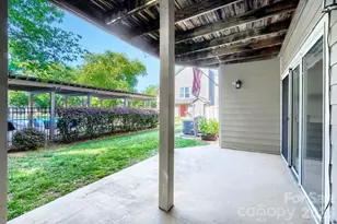2520 Stradbrook Dr, Charlotte, NC 28210 - Photo 30