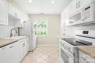 106 Colville Rd, Charlotte, NC 28207 - Photo 8