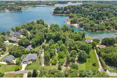 21024 Norman Shores Drive, Cornelius, NC 28031 - Photo 14