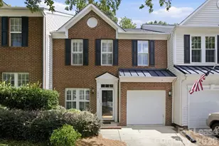 1804 Robinwood Village Dr, Gastonia, NC 28054 - Photo 2