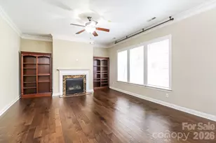 10107 Daufuskie Dr, Charlotte, NC 28278 - Photo 4