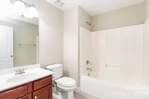10107 Daufuskie Dr, Charlotte, NC 28278 - Photo 20