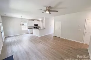 11528 Erwin Ridge Ave, Charlotte, NC 28213 - Photo 12