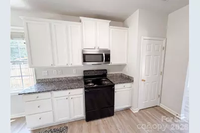 11528 Erwin Ridge Avenue, Charlotte, NC 28213 - Photo 8