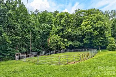 664 Paxton Creek Road, Marion, NC 28752 - Photo 32