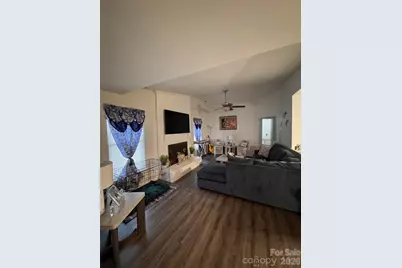 4509 Gaynelle Drive, Charlotte, NC 28215 - Photo 6