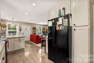 54 Thad Johnson Rd, Saluda, NC 28773 - Photo 20