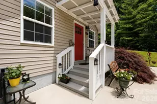 54 Thad Johnson Rd, Saluda, NC 28773 - Photo 4